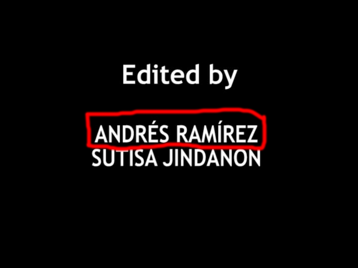 Santiago Airport credits.